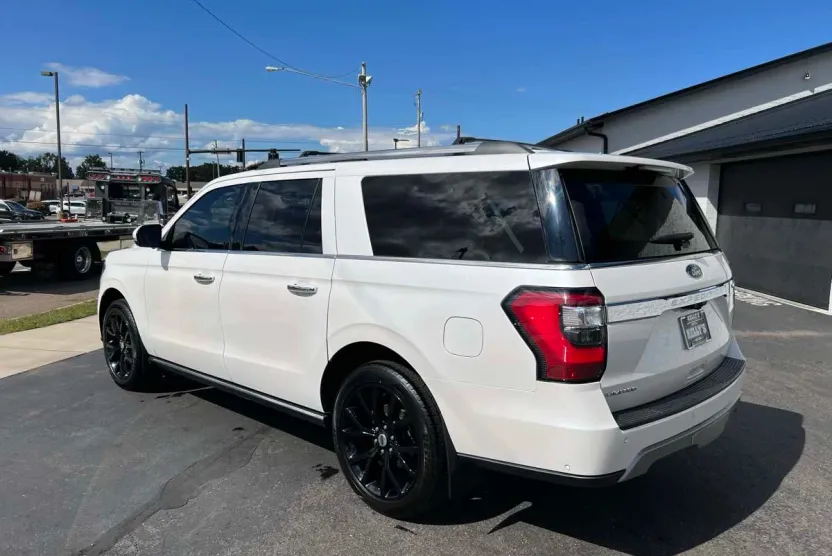 2019 Ford Expedition MAX Limited photo 1