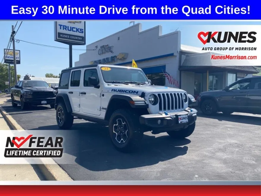 2023 Jeep Wrangler Rubicon 4xe photo 1