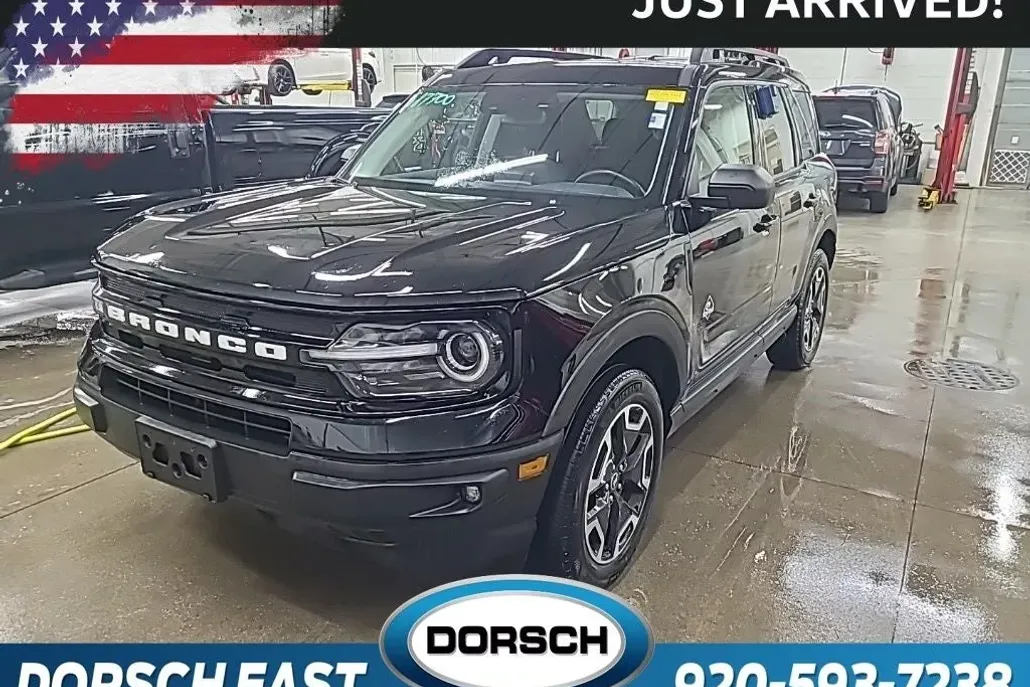 2023 Ford Bronco Sport Outer Banks photo 1