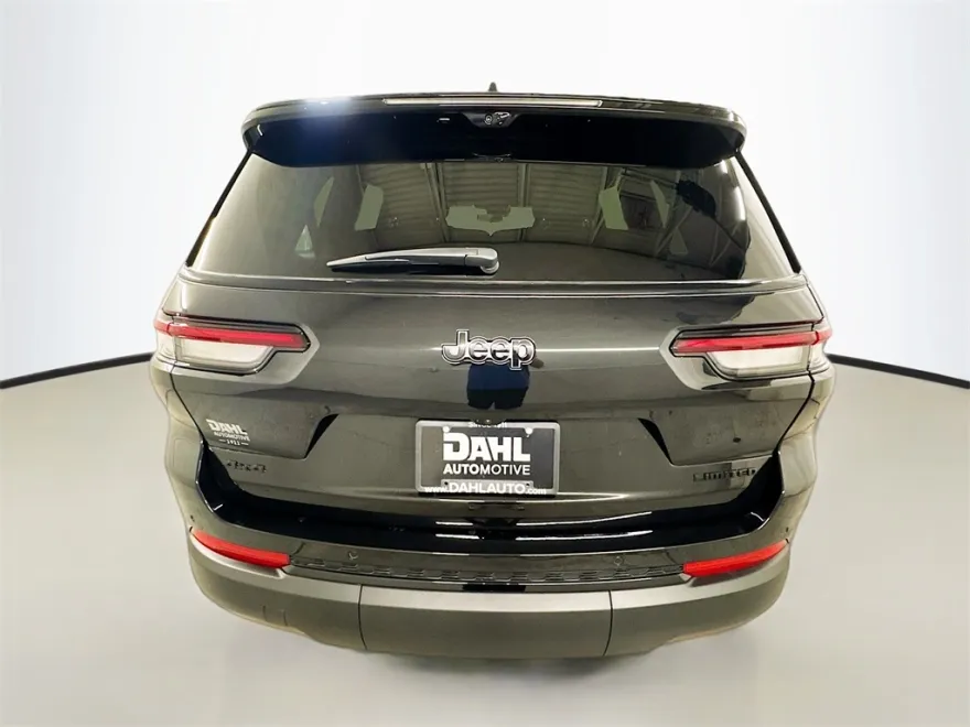 2025 Jeep Grand Cherokee Limited photo 1