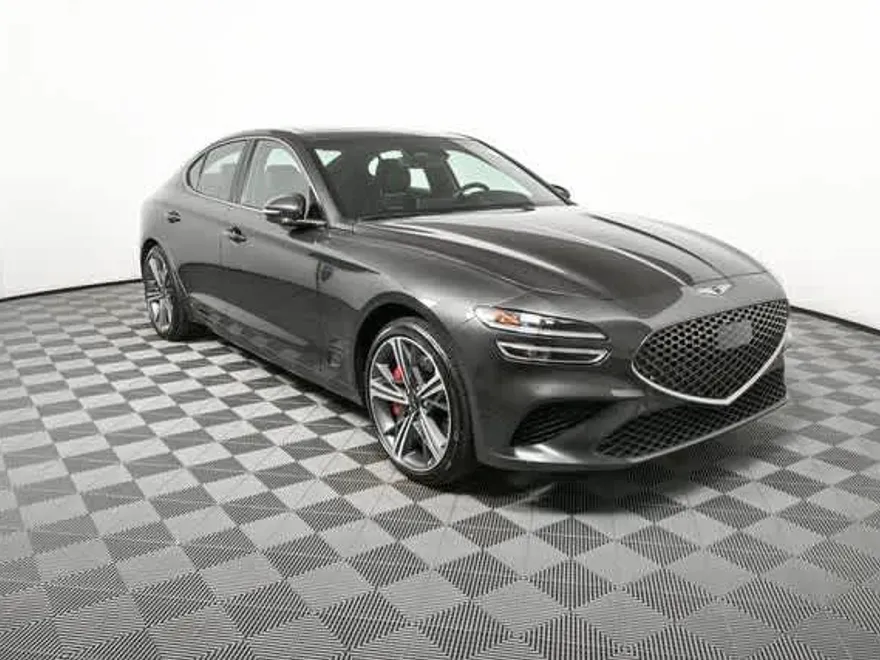 2025 Genesis G70 2.5T Sport Prestige photo 1