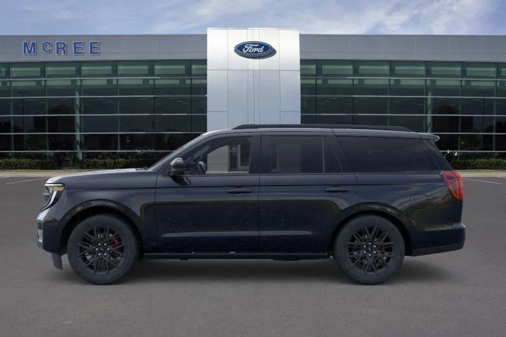 2025 Ford Expedition Platinum photo 1