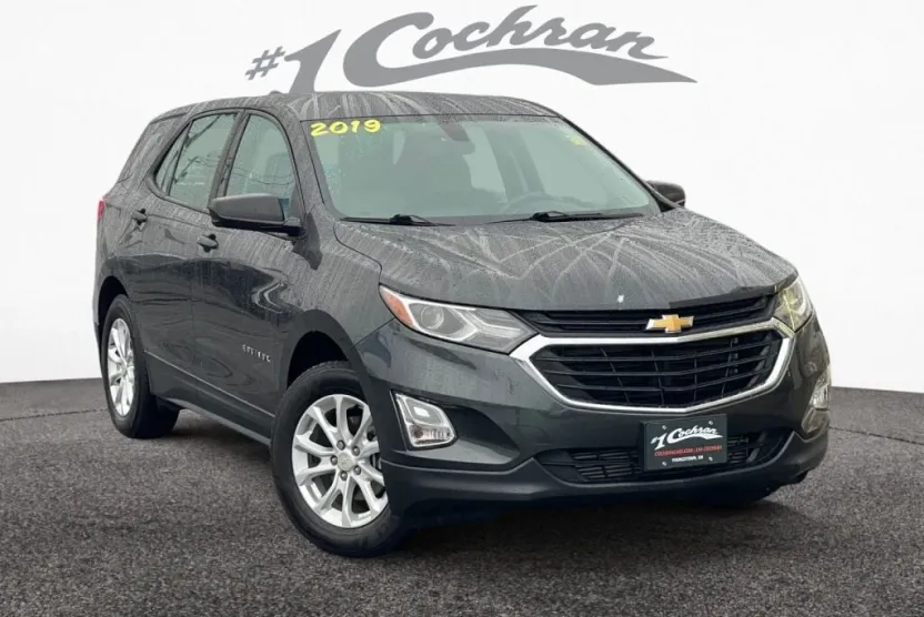 2019 Chevrolet Equinox LS photo 1