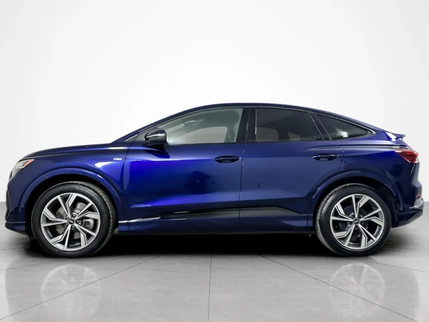 2024 Audi Q4 E-tron Sportback Prestige 55 photo 1