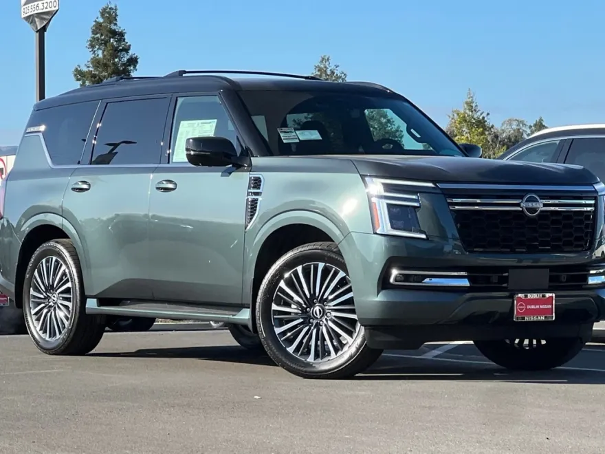 2026 Nissan Armada Platinum Reserve photo 1