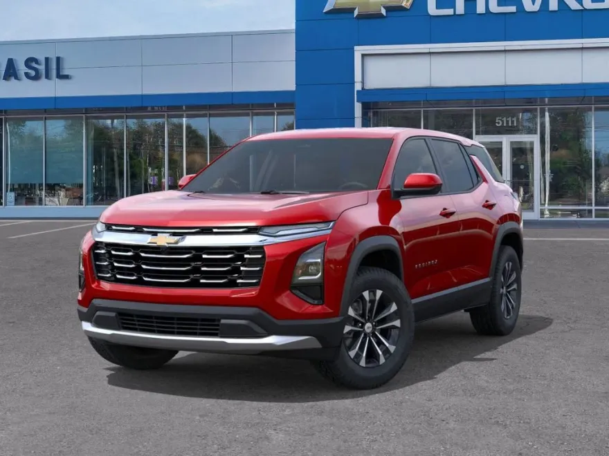 2026 Chevrolet Equinox LT photo 1