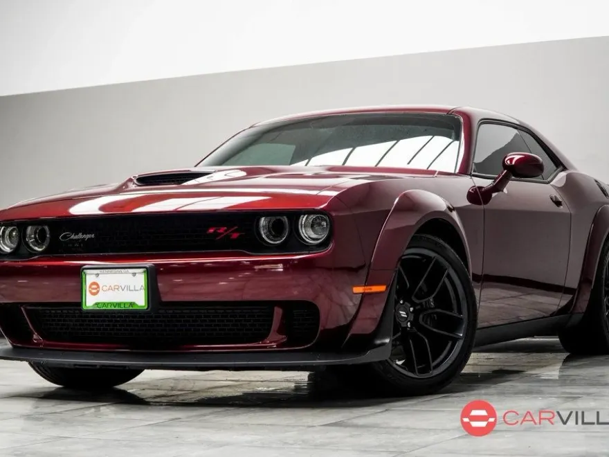 2022 Dodge Challenger R/T Scat Pack Widebody photo 1