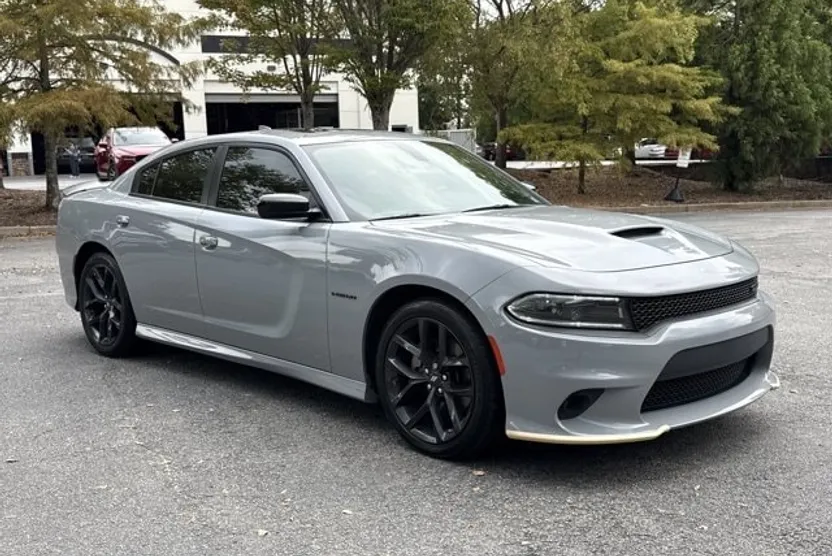 2022 Dodge Charger R/T photo 1