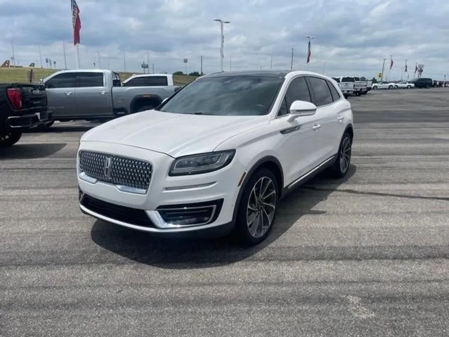 2019 Lincoln Nautilus Reserve photo 1