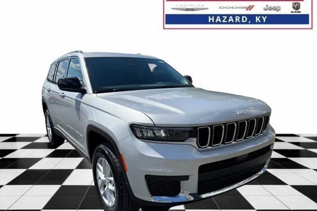 2025 Jeep Grand Cherokee Laredo X photo 1