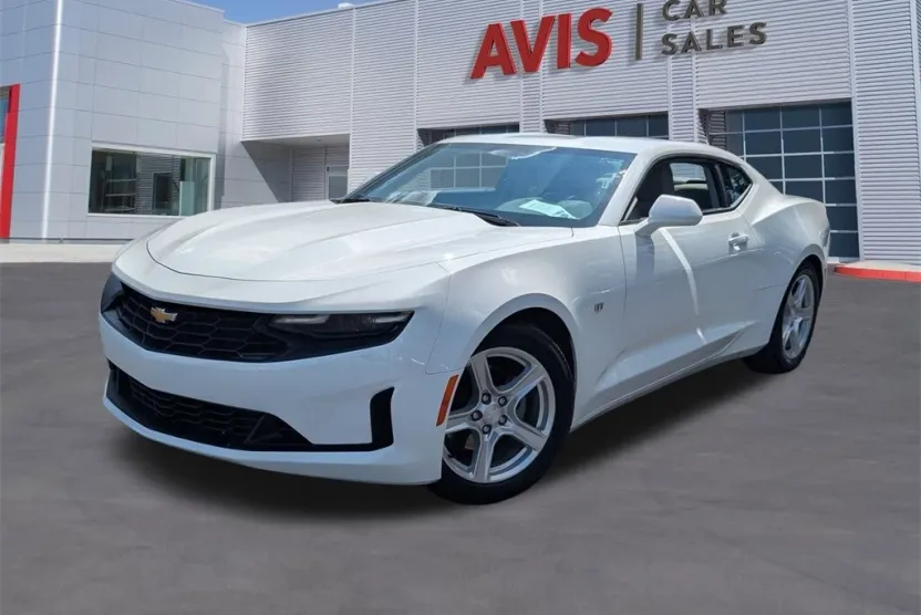 2023 Chevrolet Camaro Coupe photo 1