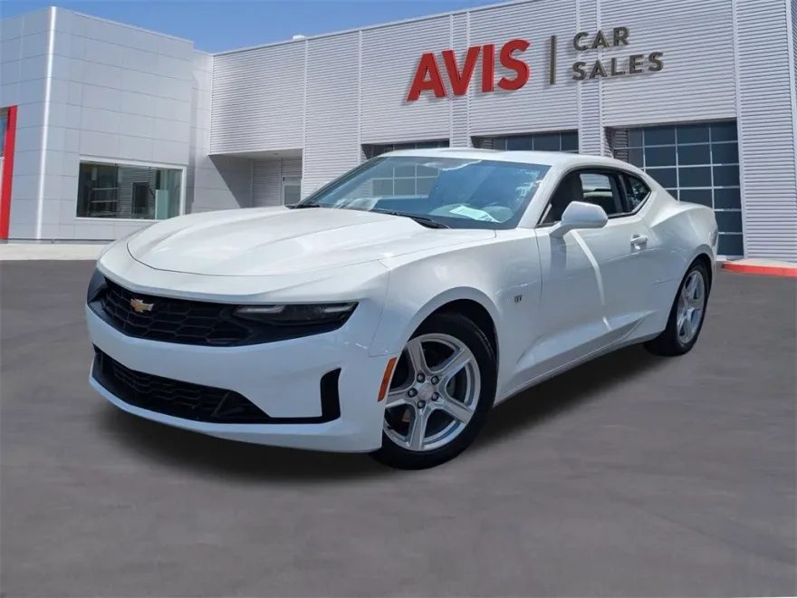 2023 Chevrolet Camaro Coupe photo 1