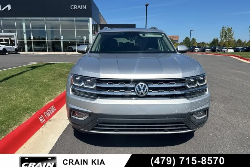 2018 Volkswagen Atlas SEL photo 1