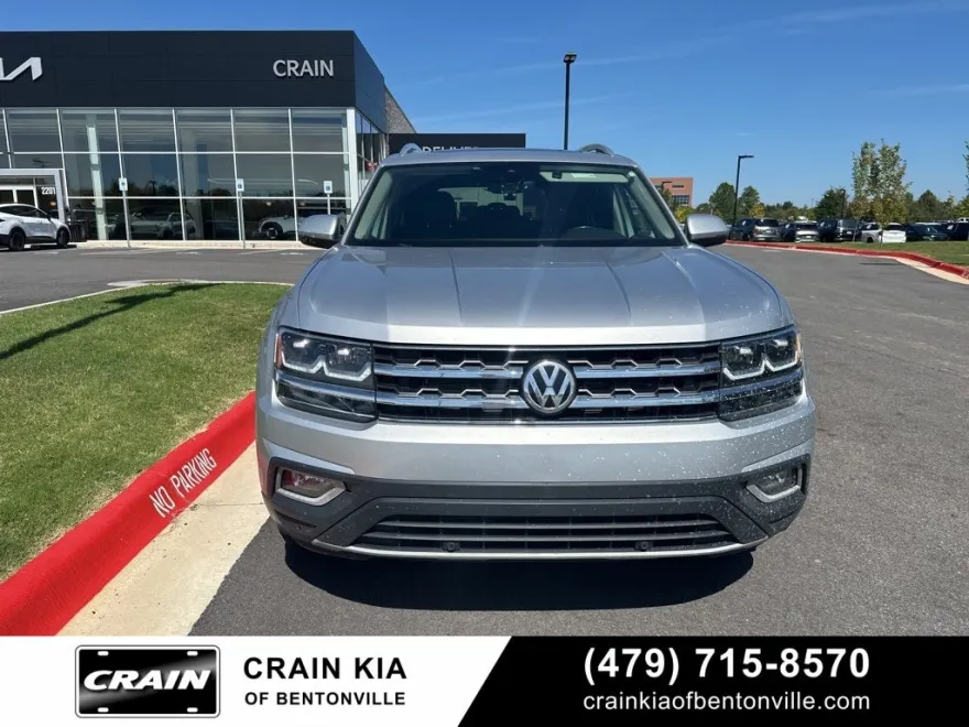 2018 Volkswagen Atlas SEL photo 1