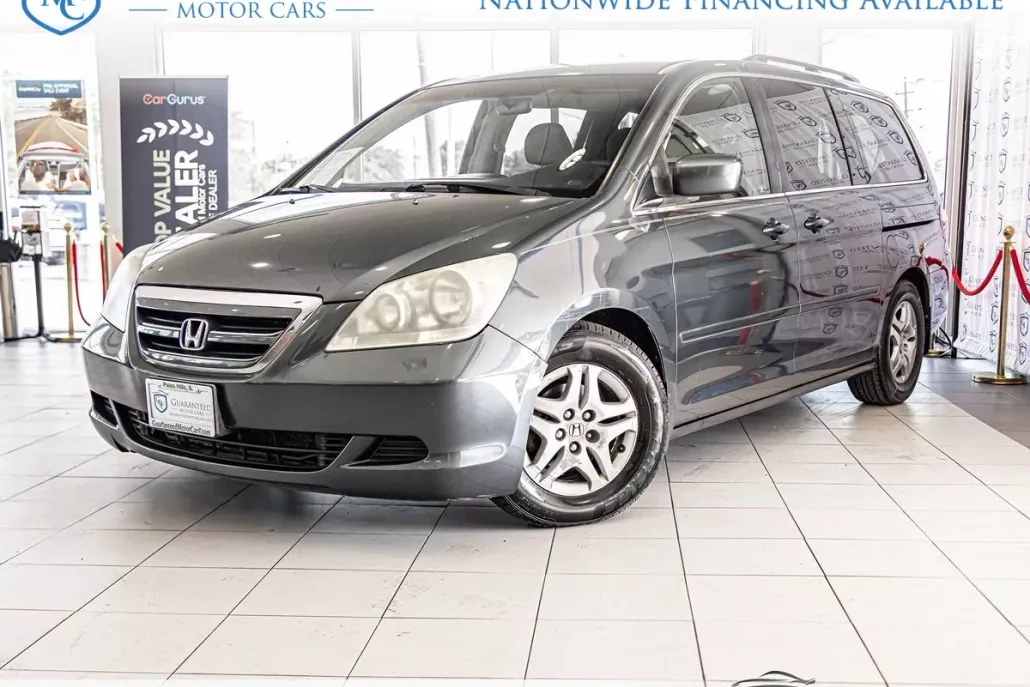 2005 Honda Odyssey EX photo 1