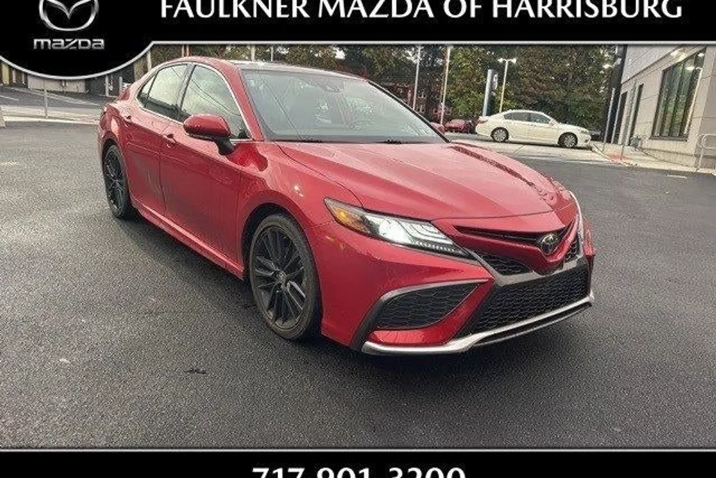 2022 Toyota Camry XSE photo 1