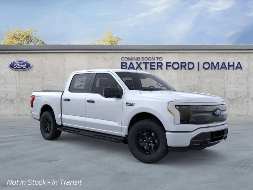 2025 Ford F-150 Lightning XLT photo 1