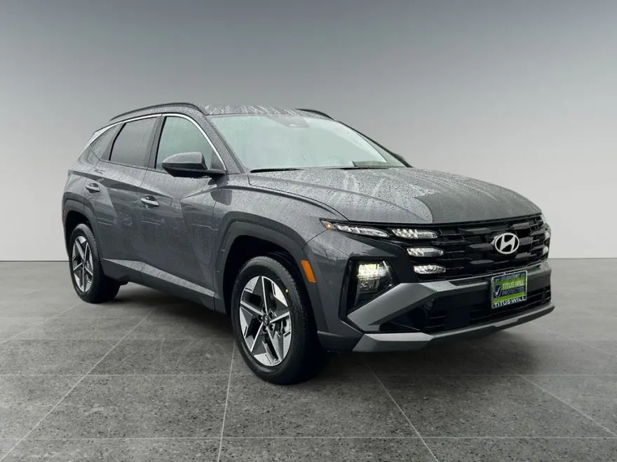 2025 Hyundai Tucson SEL photo 1