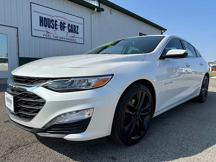2019 Chevrolet Malibu Premier photo 1