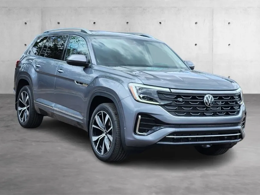 2025 Volkswagen Atlas SEL Premium R-Line photo 1