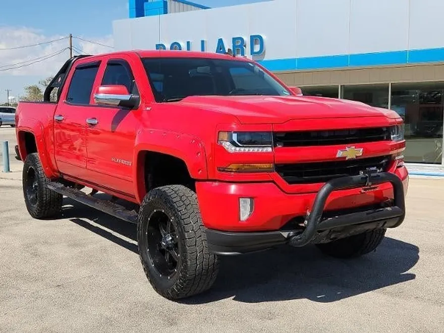 2017 Chevrolet Silverado 1500 photo 1