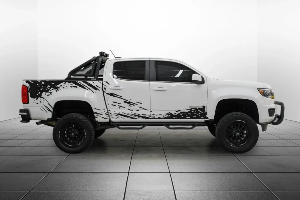2020 Chevrolet Colorado LT photo 1