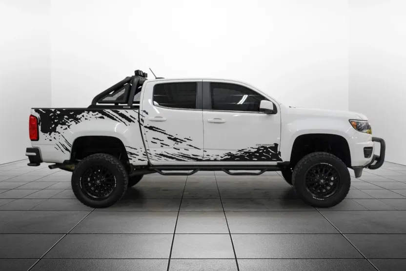 2020 Chevrolet Colorado LT photo 1