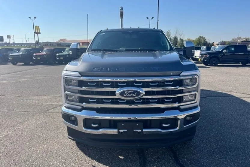 2024 Ford F-350 photo 1