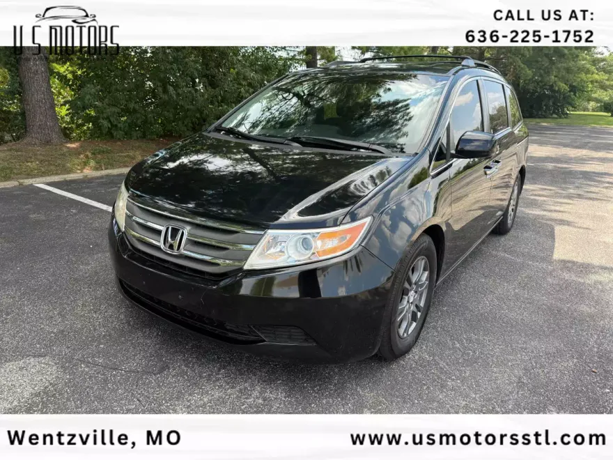 2013 Honda Odyssey EX-L photo 1