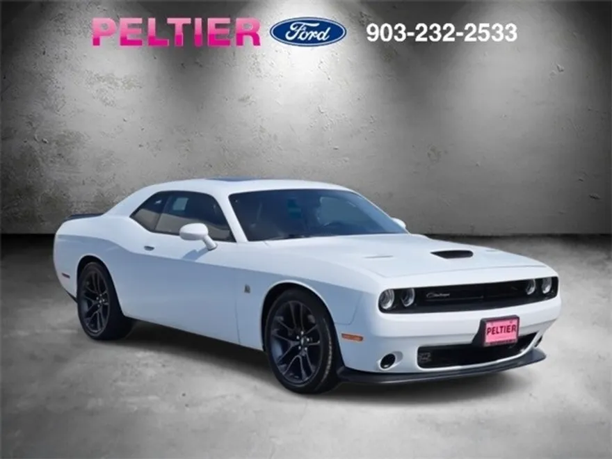 2021 Dodge Challenger R/T Scat Pack photo 1