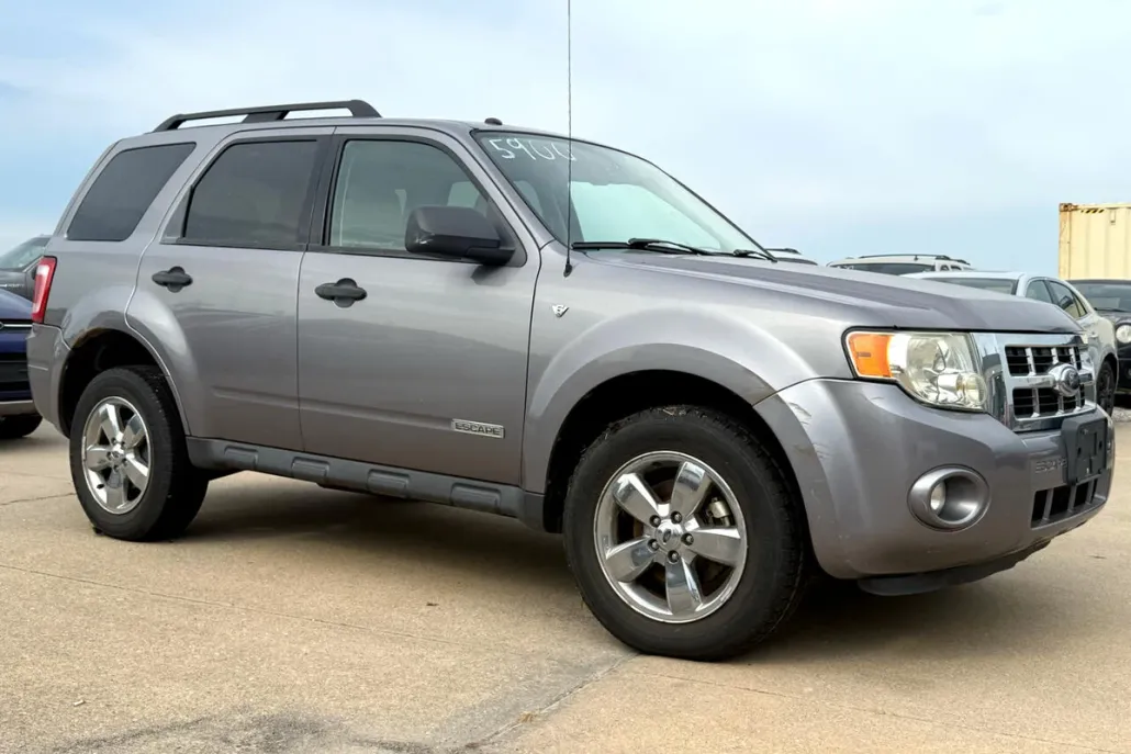 2008 Ford Escape XLT photo 1