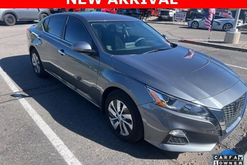 2020 Nissan Altima 2.5 S photo 1