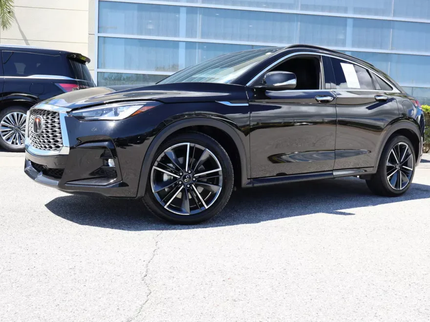 2024 Infiniti QX55 Luxe photo 1