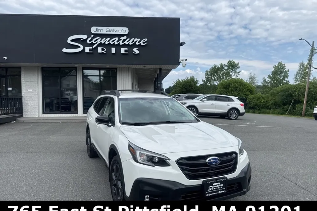 2020 Subaru Outback Onyx Edition XT photo 1