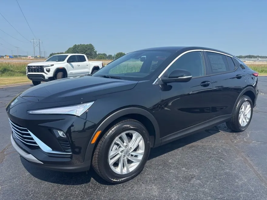 2025 Buick Envista Preferred photo 1