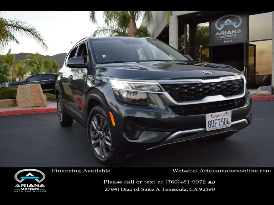 2021 Kia Seltos S photo 1