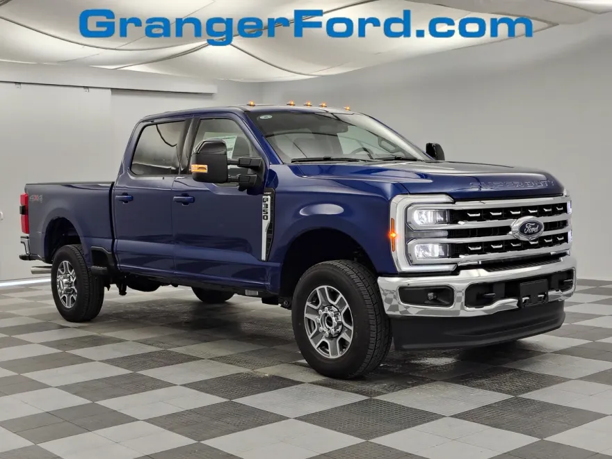2026 Ford F-350 Lariat photo 1