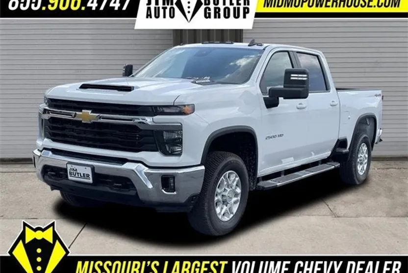 2025 Chevrolet Silverado 2500HD LT photo 1