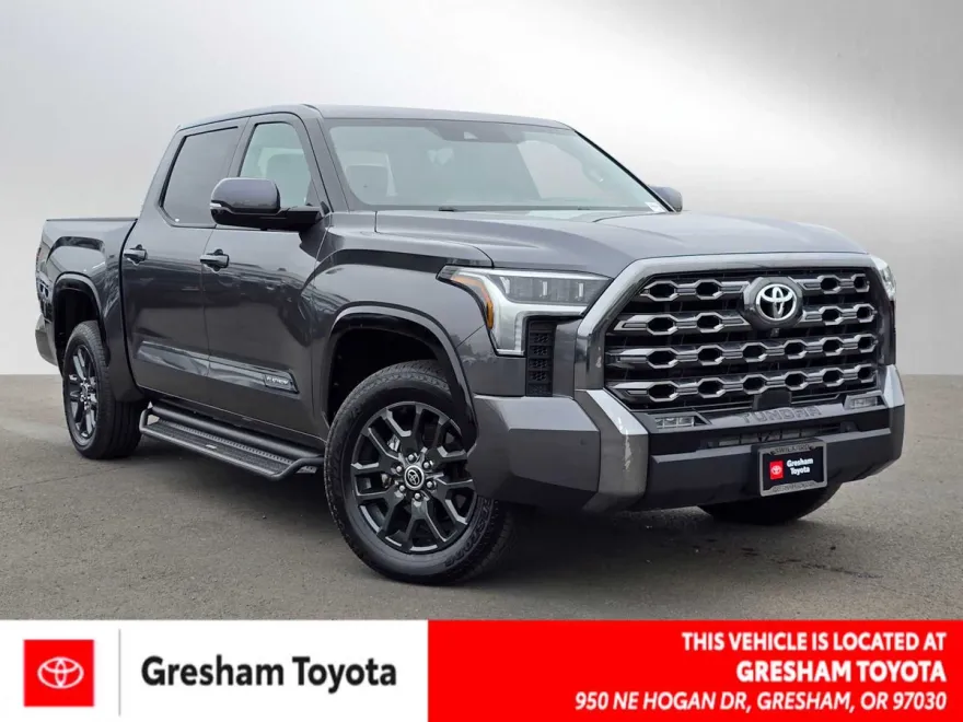 2023 Toyota Tundra Platinum photo 1