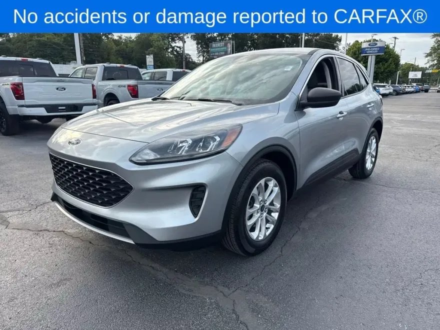 2022 Ford Escape SE photo 1