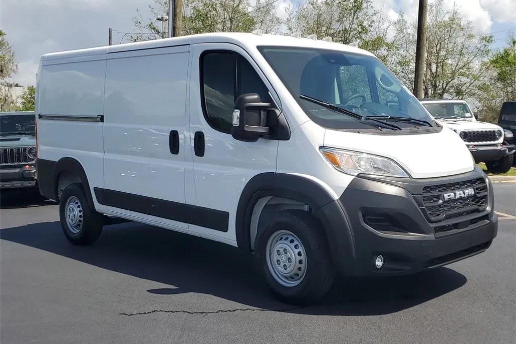 2025 Ram ProMaster 1500 Tradesman Cargo Van photo 1