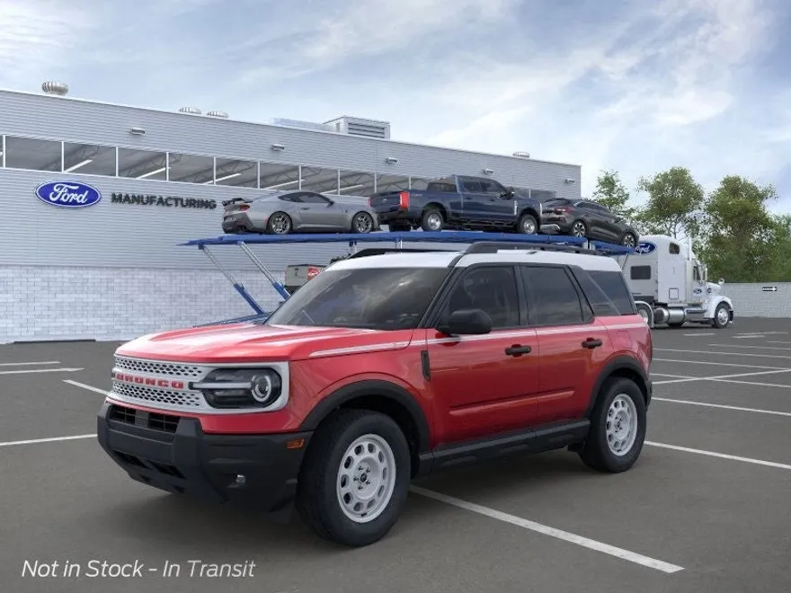 2025 Ford Bronco Sport Heritage photo 1