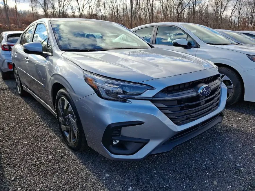 2025 Subaru Legacy Limited photo 1