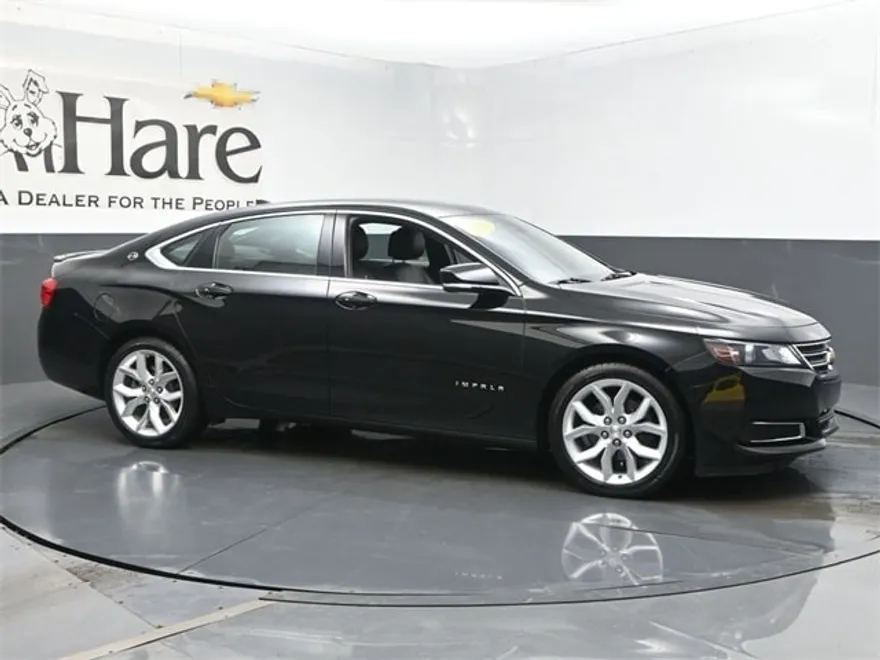 2014 Chevrolet Impala 1LT photo 1