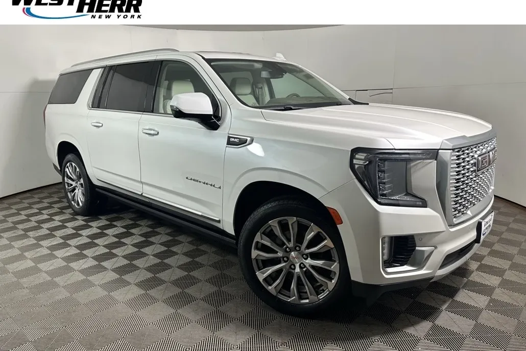 2021 Gmc Yukon XL Denali photo 1