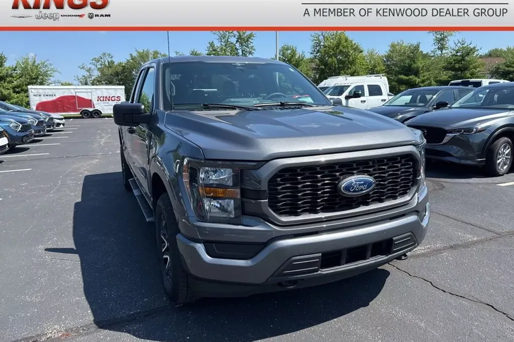 2023 Ford F-150 XL STX photo 1