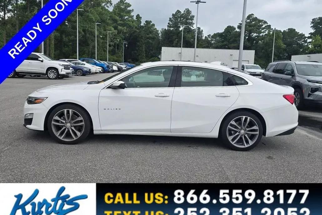 2023 Chevrolet Malibu 1LT photo 1