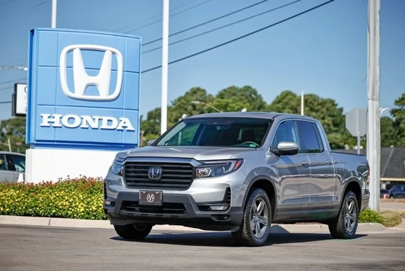 2023 Honda Ridgeline RTL photo 1