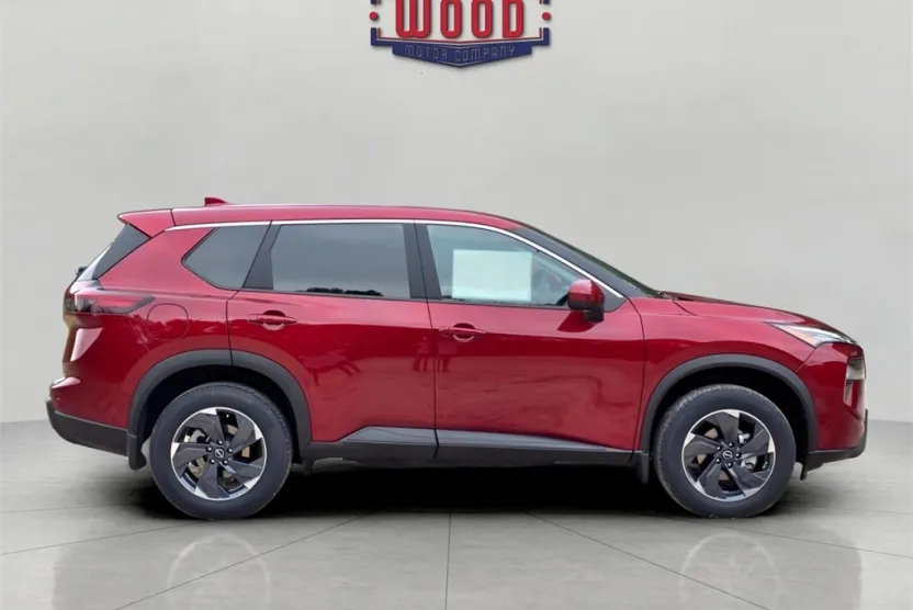 2026 Nissan Rogue SV photo 1