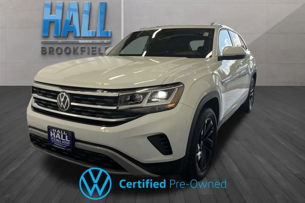2022 Volkswagen Atlas Cross Sport V6 SE Technology photo 1